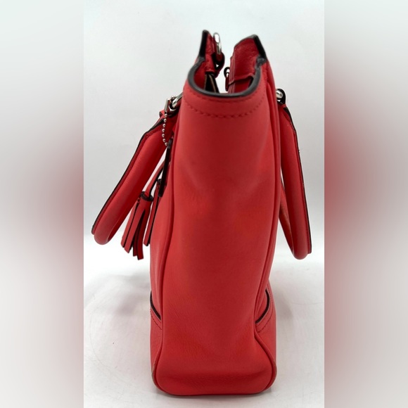 Coach Legacy Candace Medium Carryall - Picture 5 of 16